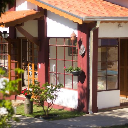 Villa Cottage Pousada Monte Alegre do Sul Kültér fotó